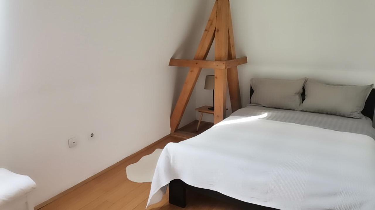 Apartamento Crystal Kragujevac Exterior foto