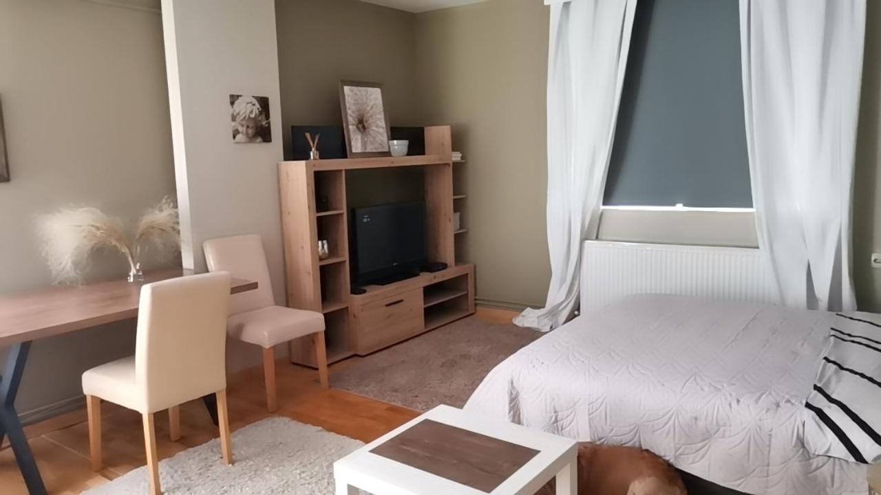 Apartamento Crystal Kragujevac Exterior foto