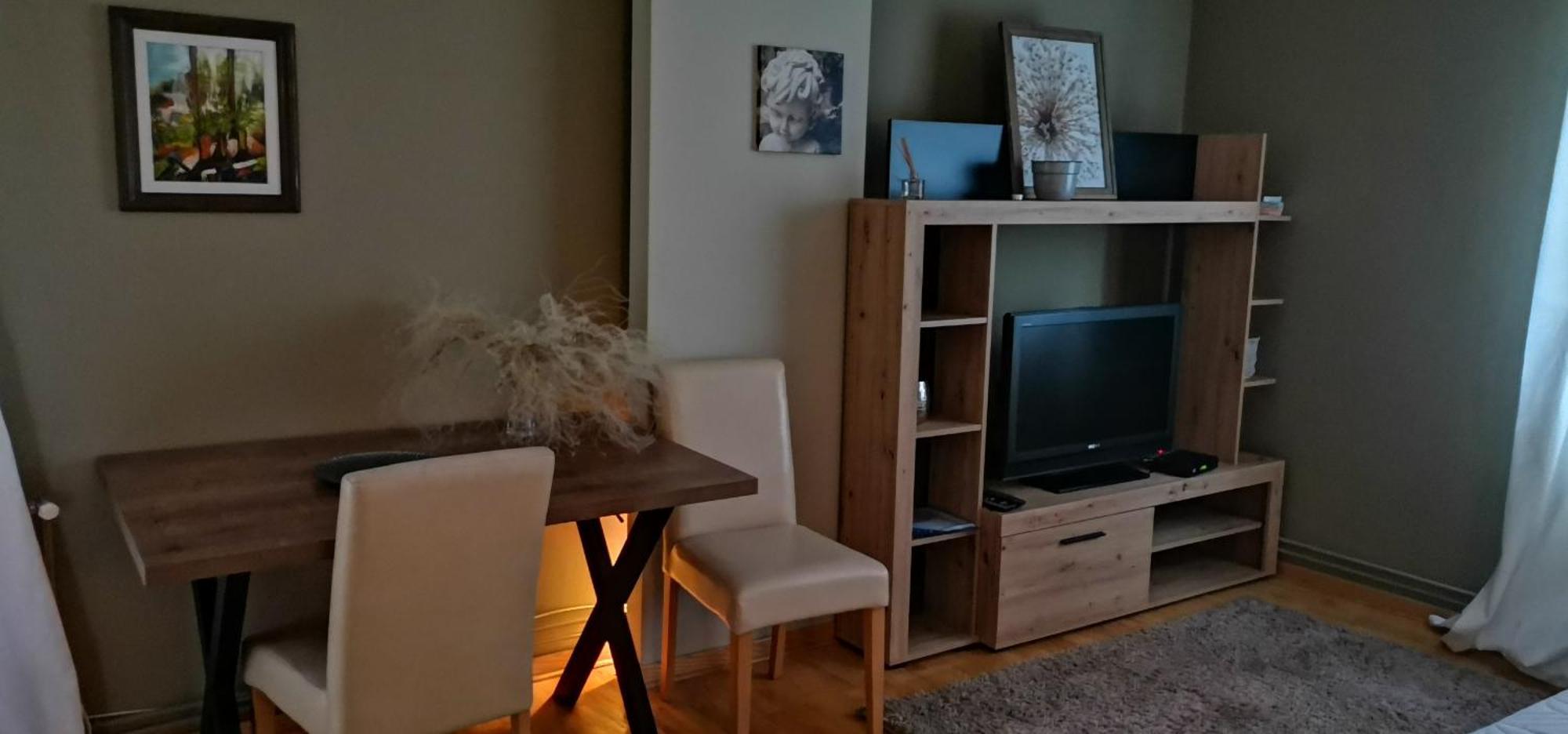 Apartamento Crystal Kragujevac Exterior foto